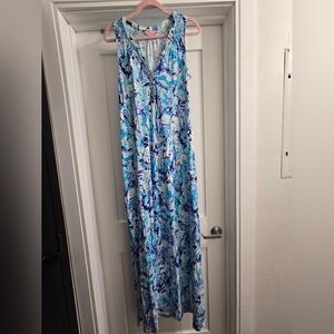 Lilly Pulitzer Blue and White Patterned Top